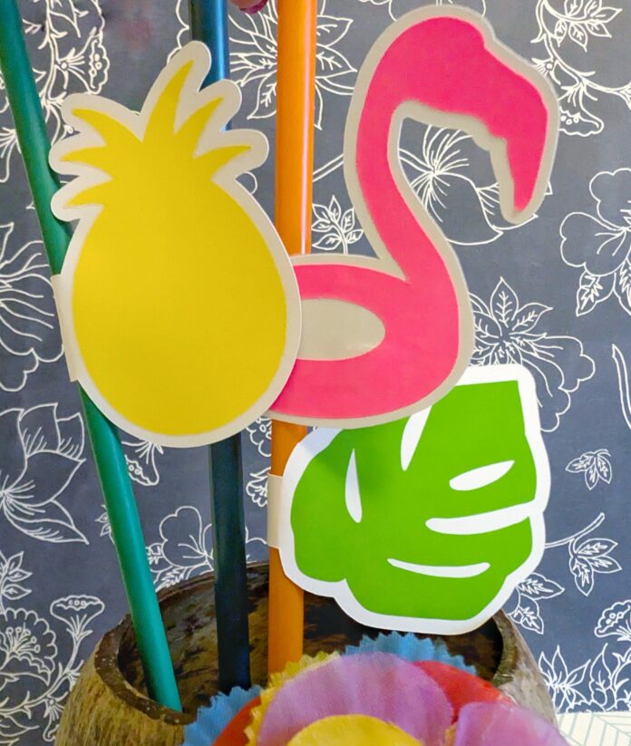 Luau Straw Topper SVGs - Crafting in the Rain