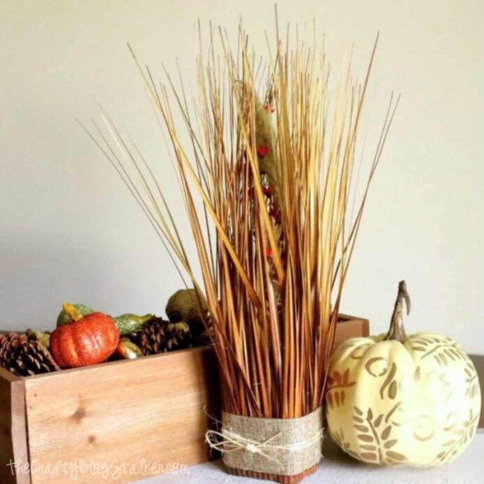 Make Fall Grass Floral Centerpieces